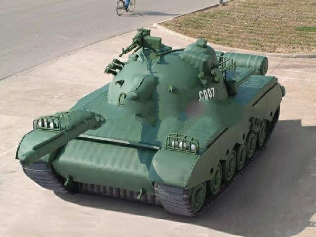 正定充气坦克战车